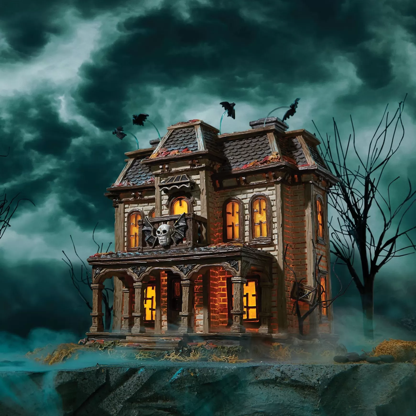 Department 56 Elvira's House< Hot Properties Village