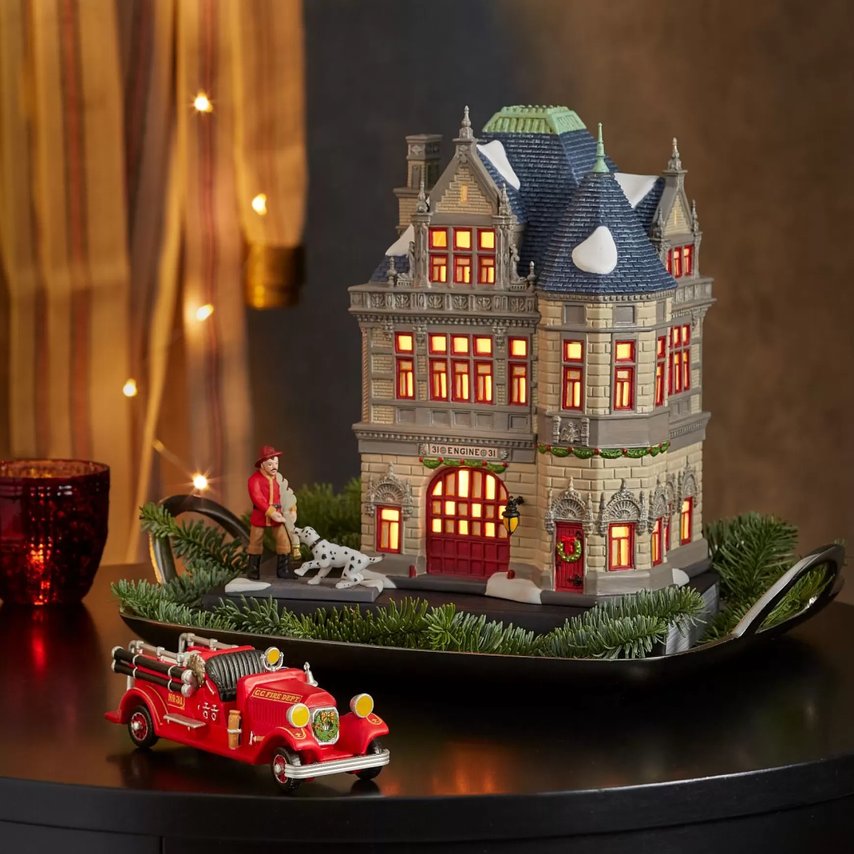 Department 56 Engine Company 31< Christmas In The City Series