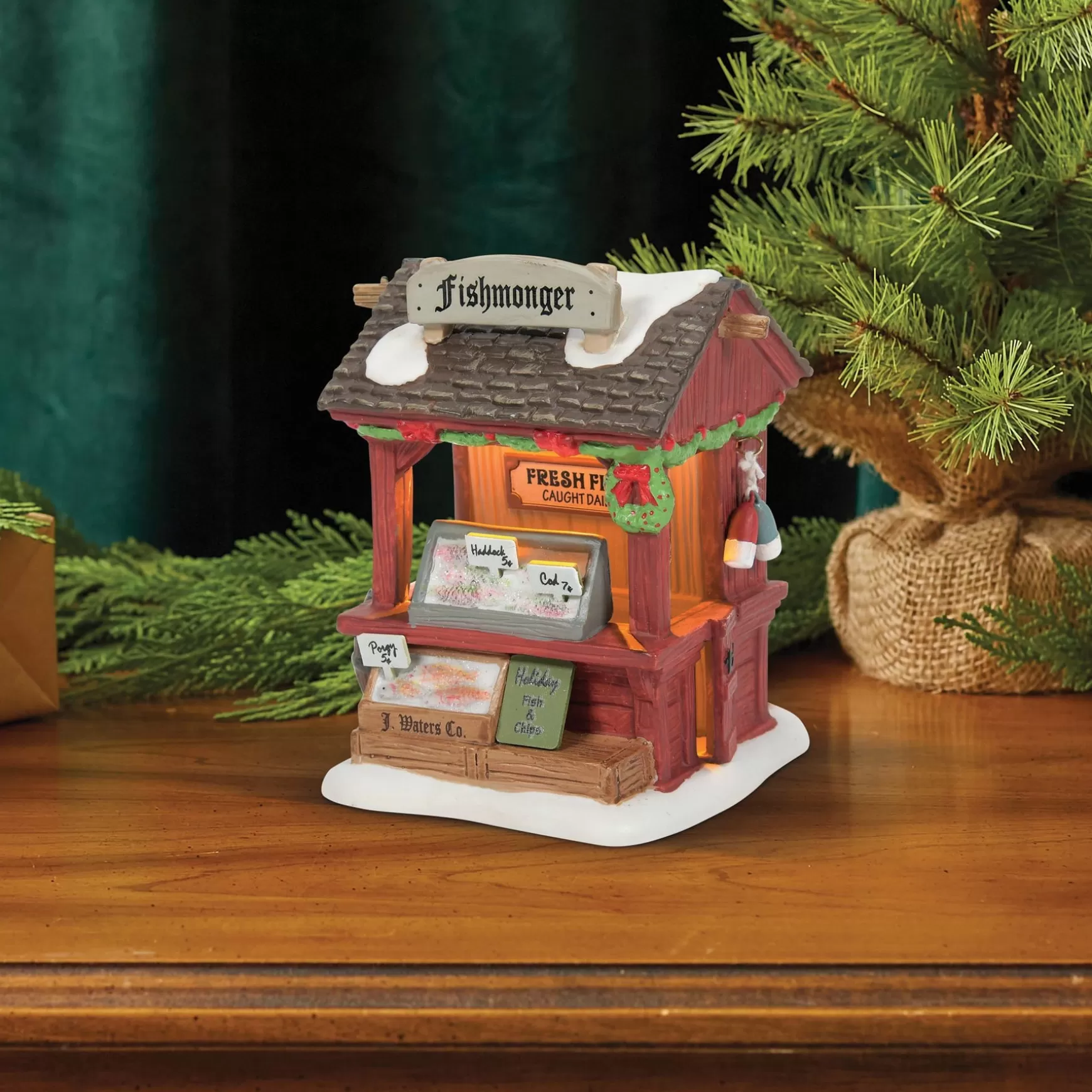 Department 56 Fishmonger< Dickens Village Series