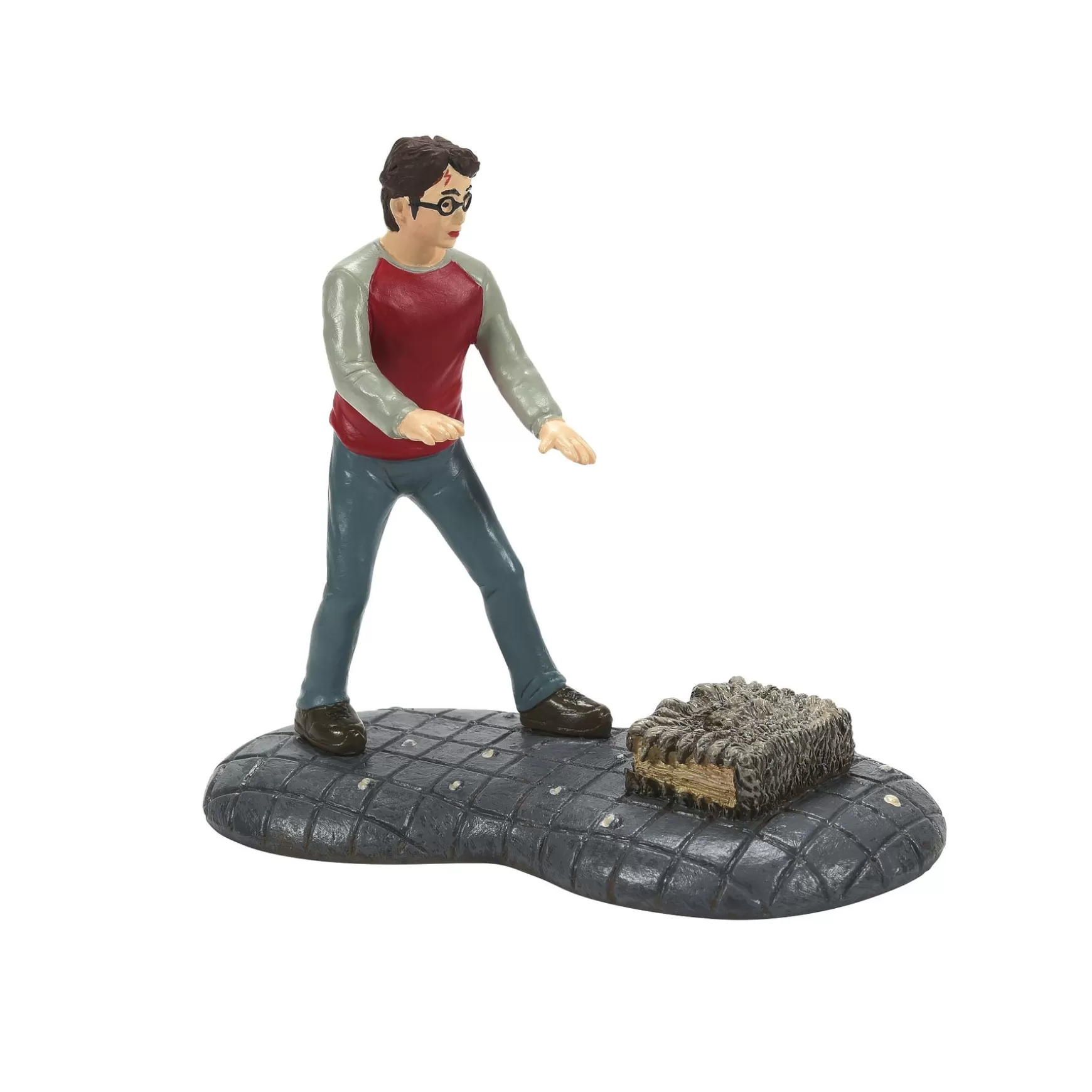 Department 56 Harry & His Monster Book< Harry Potter™ Village