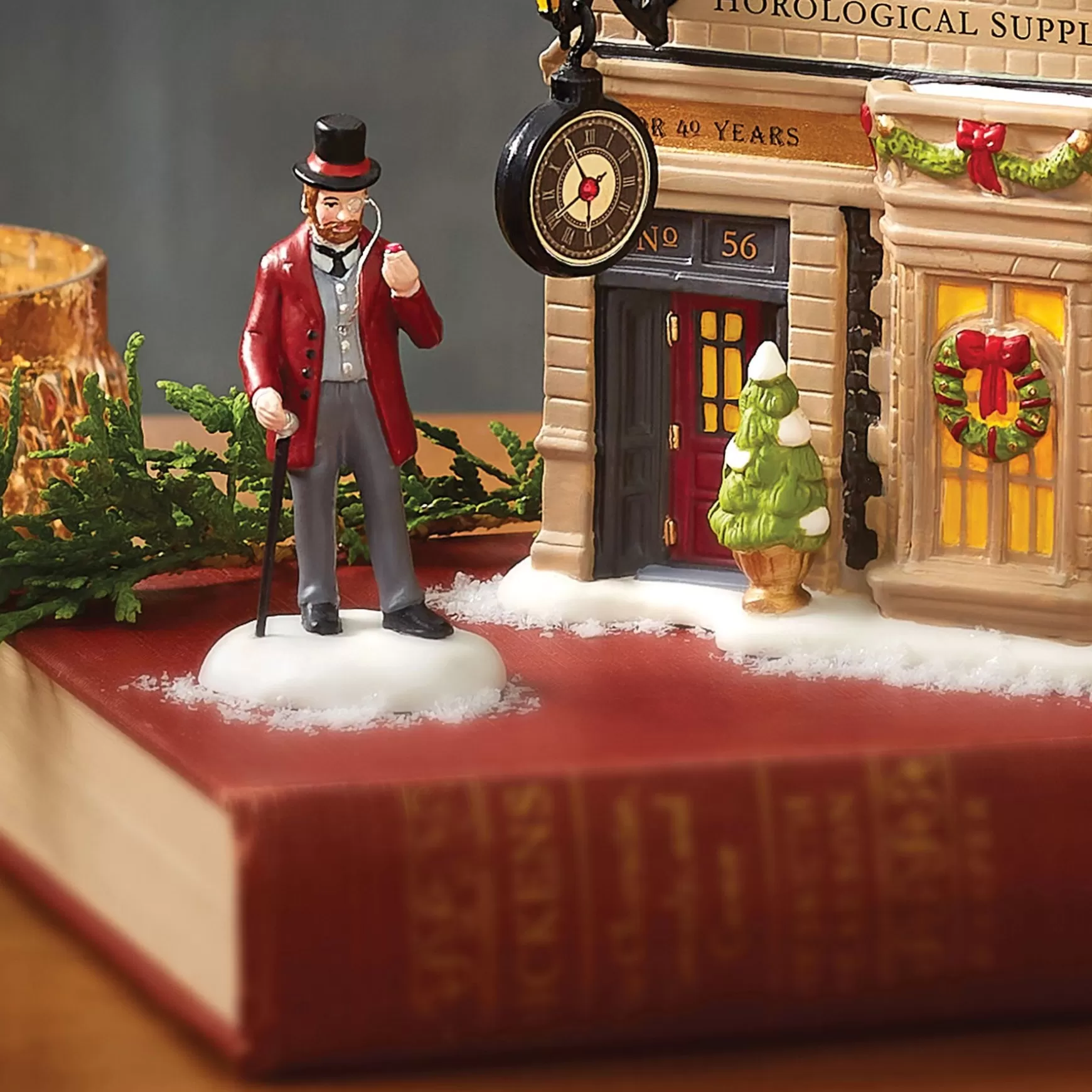 Department 56 Too Pretty To Pellet< Dickens Village Series